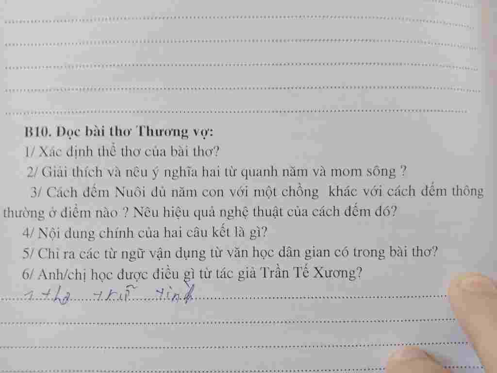 cau-1-ac-dinh-the-tho-cua-bai-tho-thuong-vo-cau-2-giai-thich-va-neu-y-nghia-hai-tu-quanh-nam-va