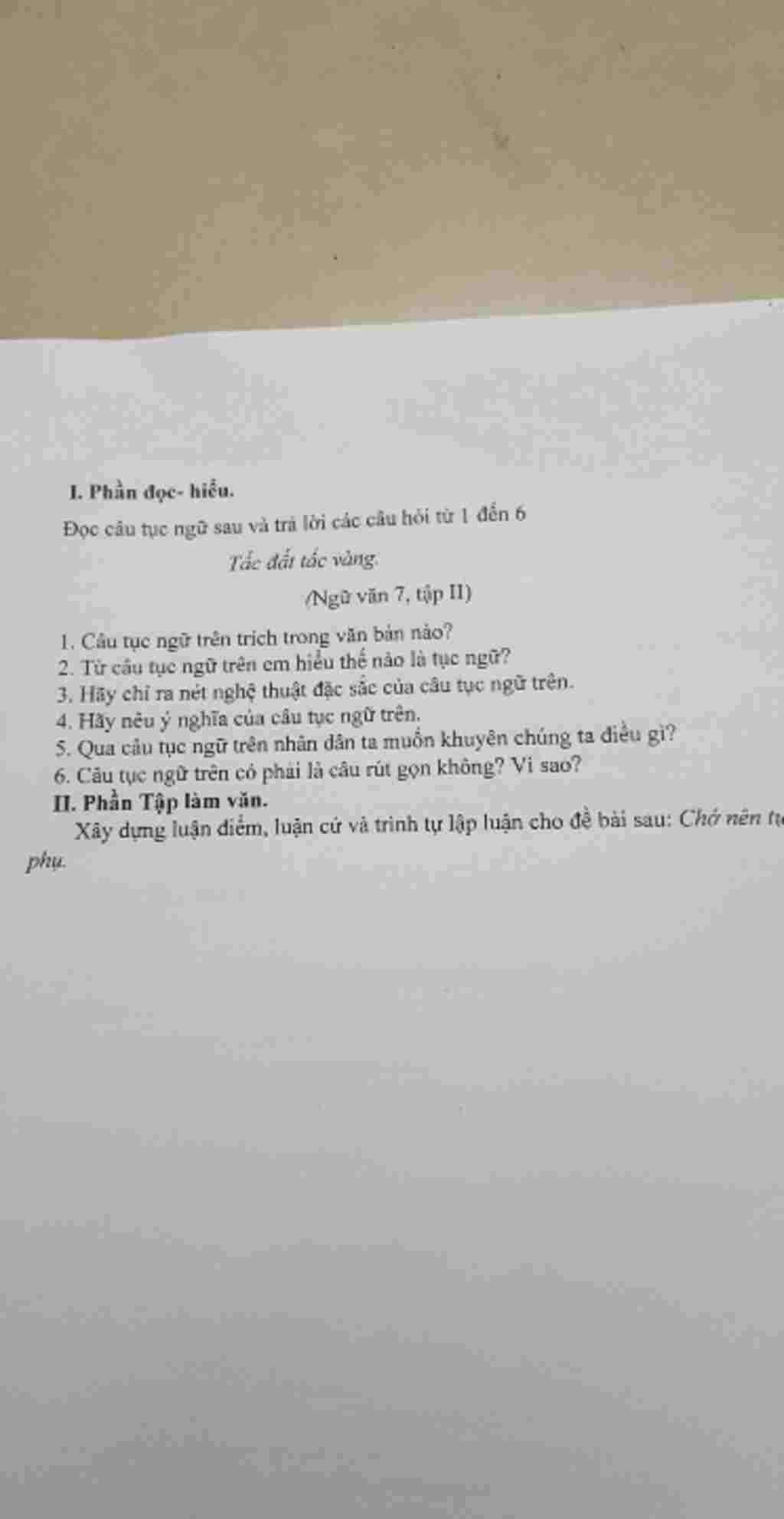 giup-e-tu-cau-1-den-cau-6-vs-a-e-c-on-mn