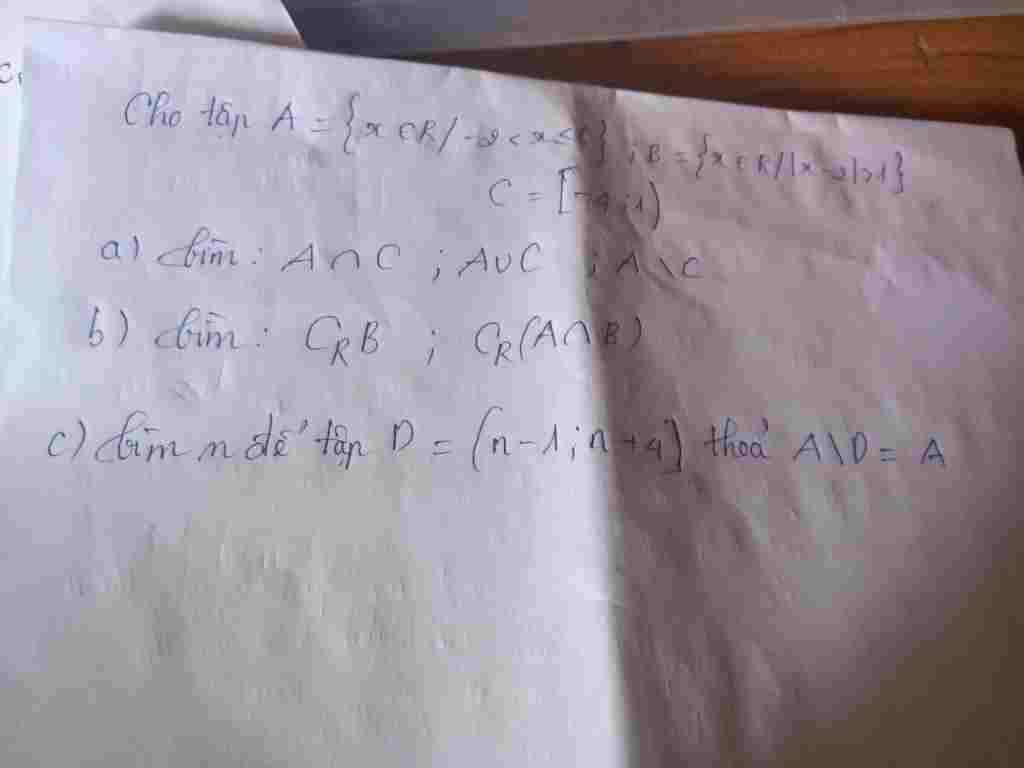 giup-mik-vs-a-gap-a-mik-cam-on-nhieu-a